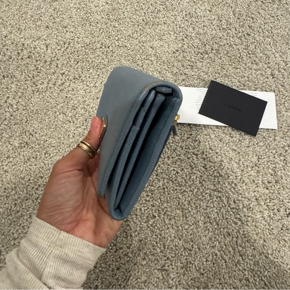 Prada light blue long wallet - Picture 2 of 14